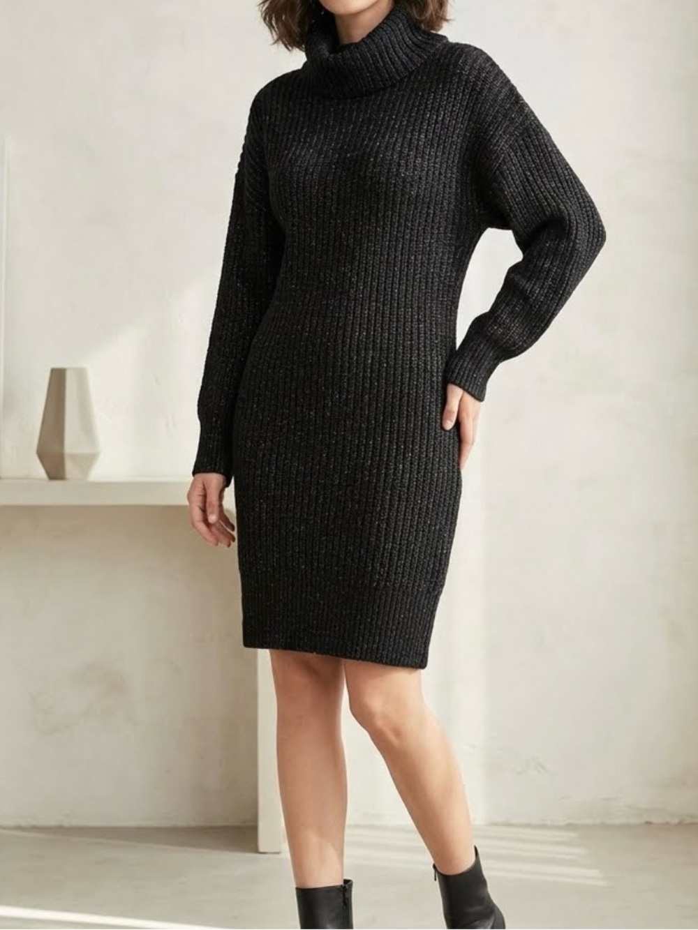 TAHARI NWT Women's Dress Knit Sweater Grey Black Long Sleeve Turtle neck size L